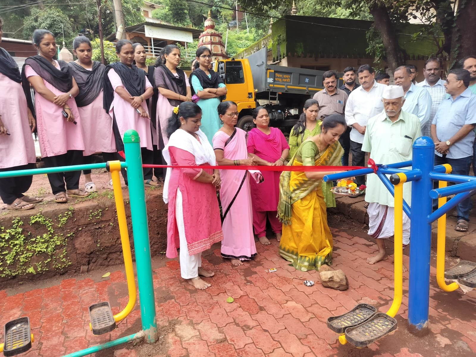 दाभोळ शहरात ओपन जिम;ग्रामपंचायतीचा स्वागर्ताह उपक्रम