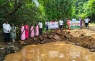 देव्हारे येथे ‘मिशन बंधारा’ उपक्रमाला गती; ‘पाणी अडवा, पाणी जिरवा’ संकल्पनेतून जलसंधारणाचा पुढाकार!
