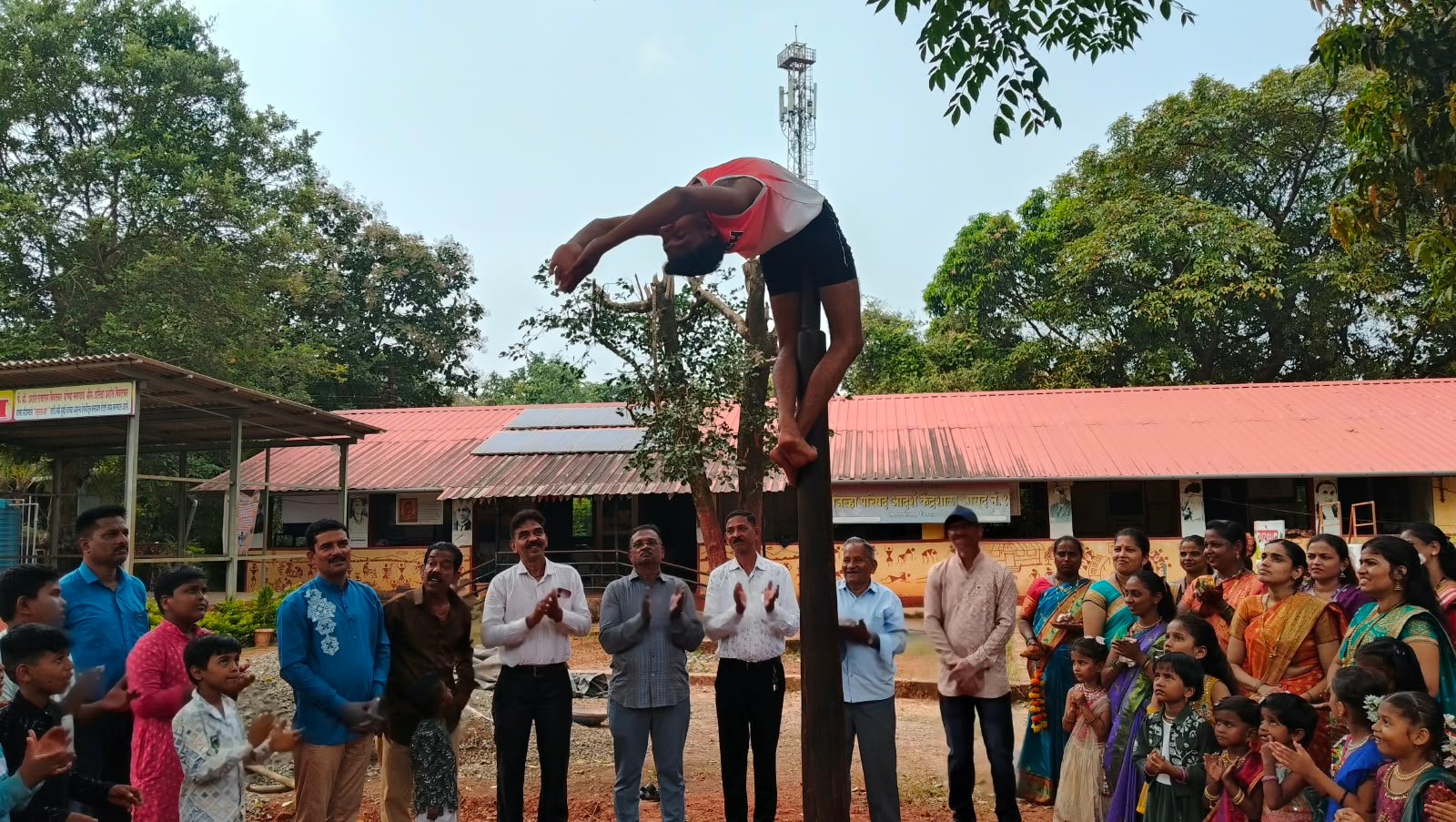 मिशन आपुलकीतून लोकसहभागाने मोफत मल्लखांब प्रशिक्षणाचा शुभारंभ